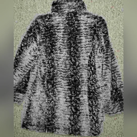 Joseph Ribkoff reversible coat - Picture 3 of 8